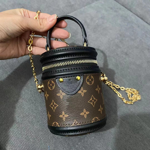 Chic Mini Bucket